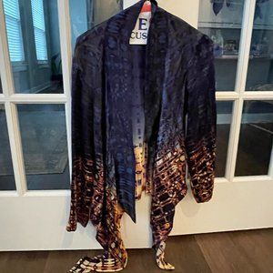 Twelfth Street By Cynthia Vincent 100% silk Printed jacket